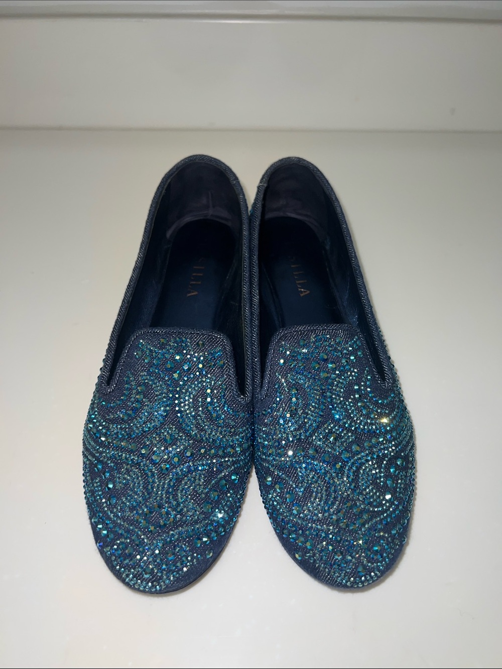 Le Silla Embellished Navy Blue Slip-On Flats